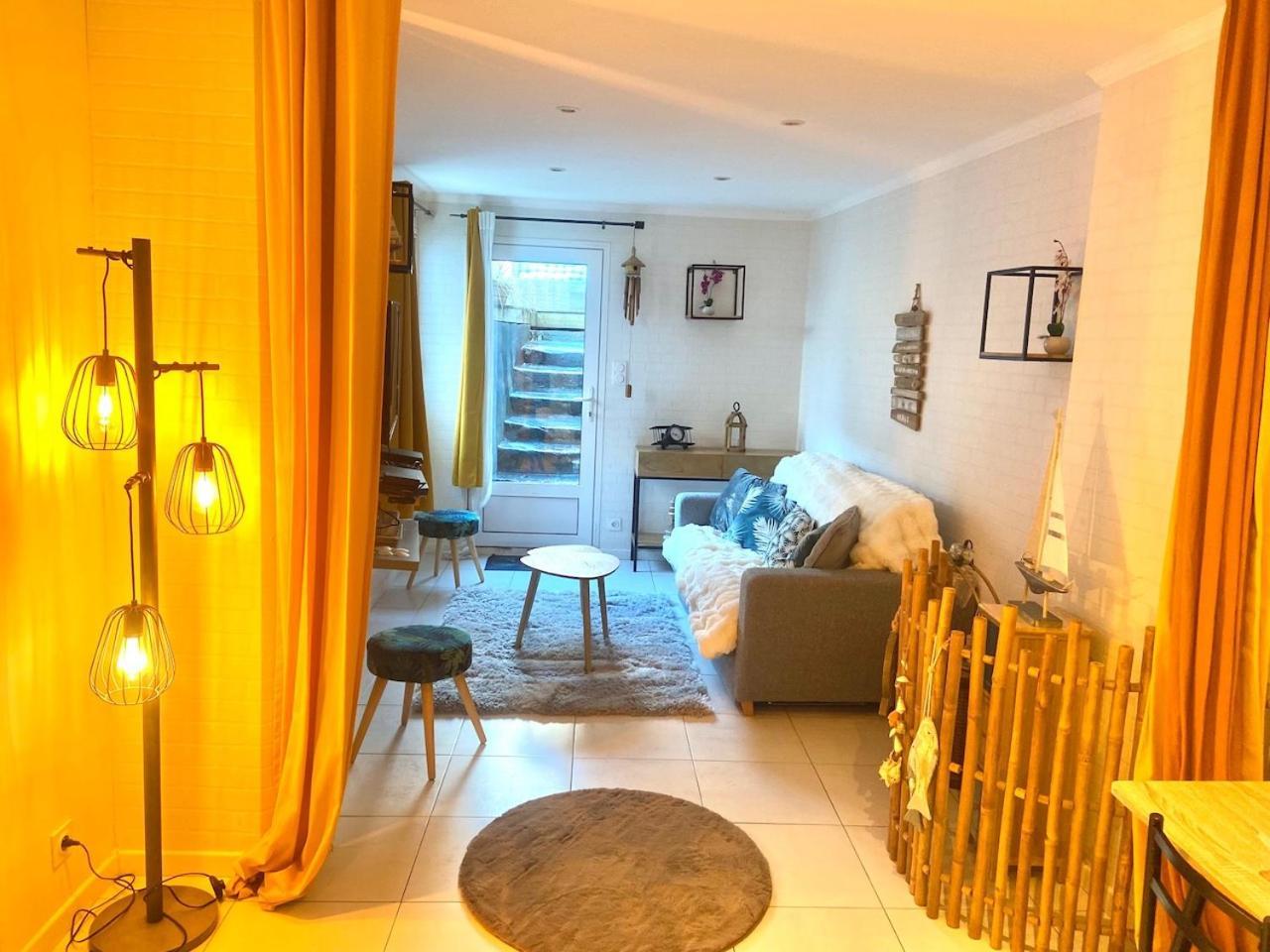 Apartament Rare - En Plein Milieu Du Port De St Goustan A Auray- Grand T2 - 50M2 -Belle Terrasse Zewnętrze zdjęcie